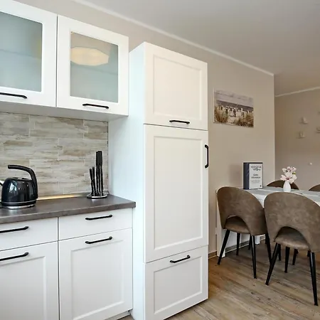 Hanse 305 Apartment Kuehlungsborn